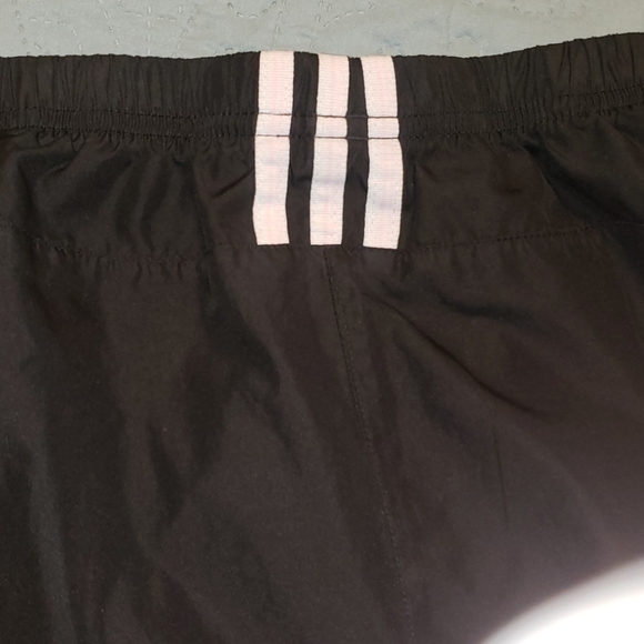 Adidas set of running shorts and tshirt. - Picture 5 of 6